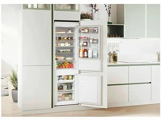 Frigorífico Combi Integrable Candy CBT3518EW - 248L, 177.2 cm Alto, No Frost Circle+, Blanco